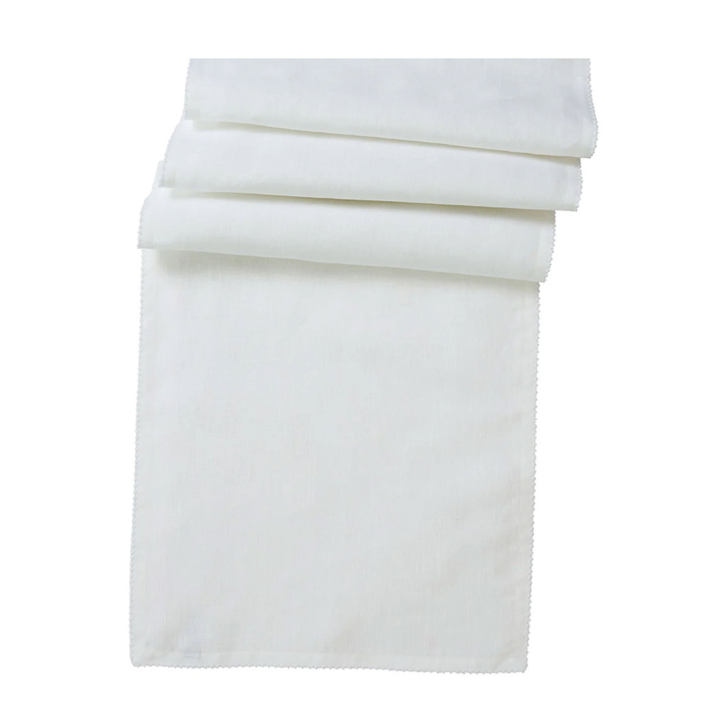 Berry Scalloped Table Runner