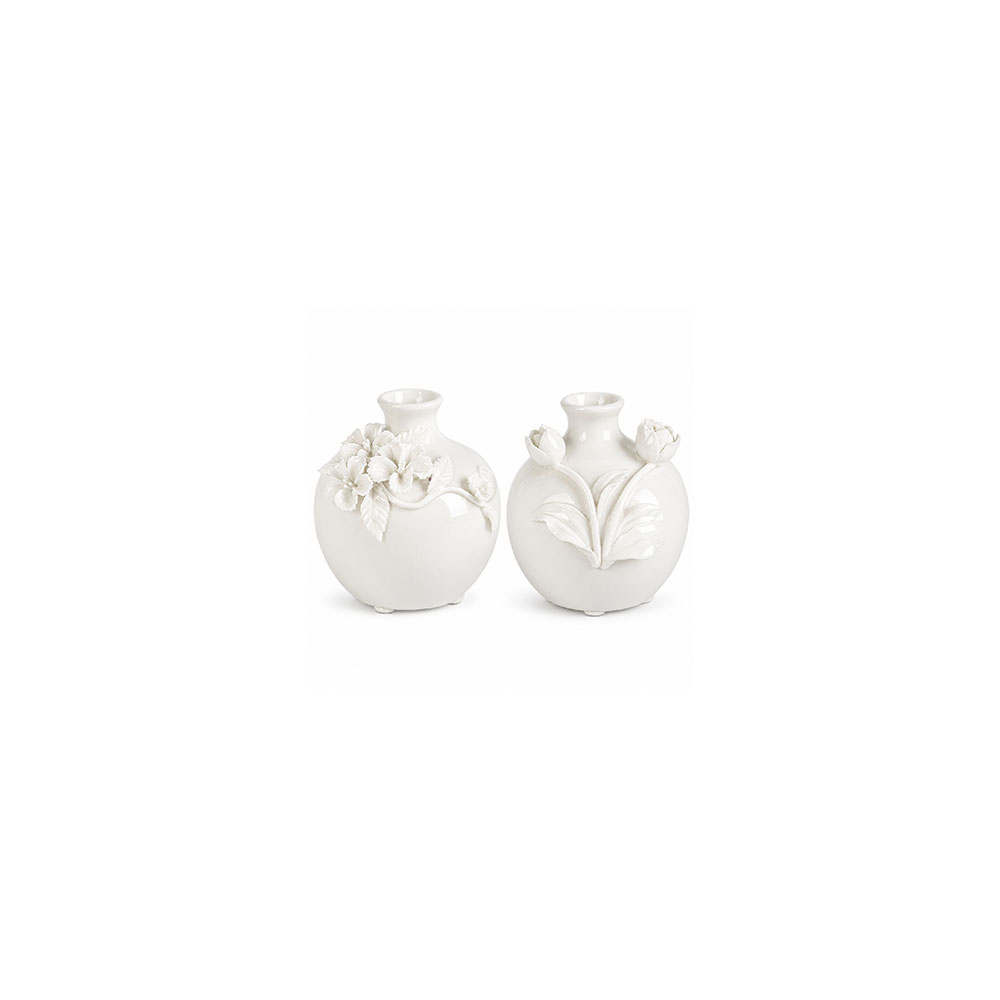 Short White CEramic Vase w/flw